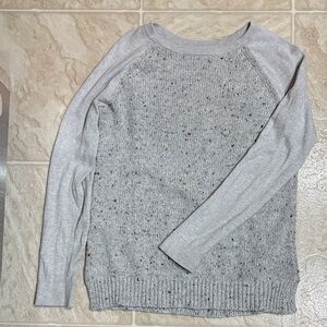 G.H. Bass & Co. Light Gray Speckled Sweater